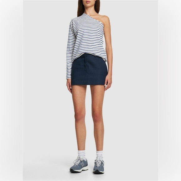 The Frankie Shop- one shoulder shit XS/S blk white stripes - Picture 7 of 7